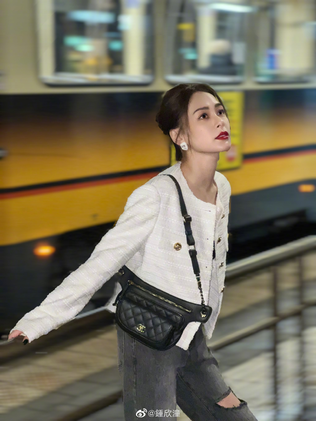 阿嬌向來都是公認的靚女。