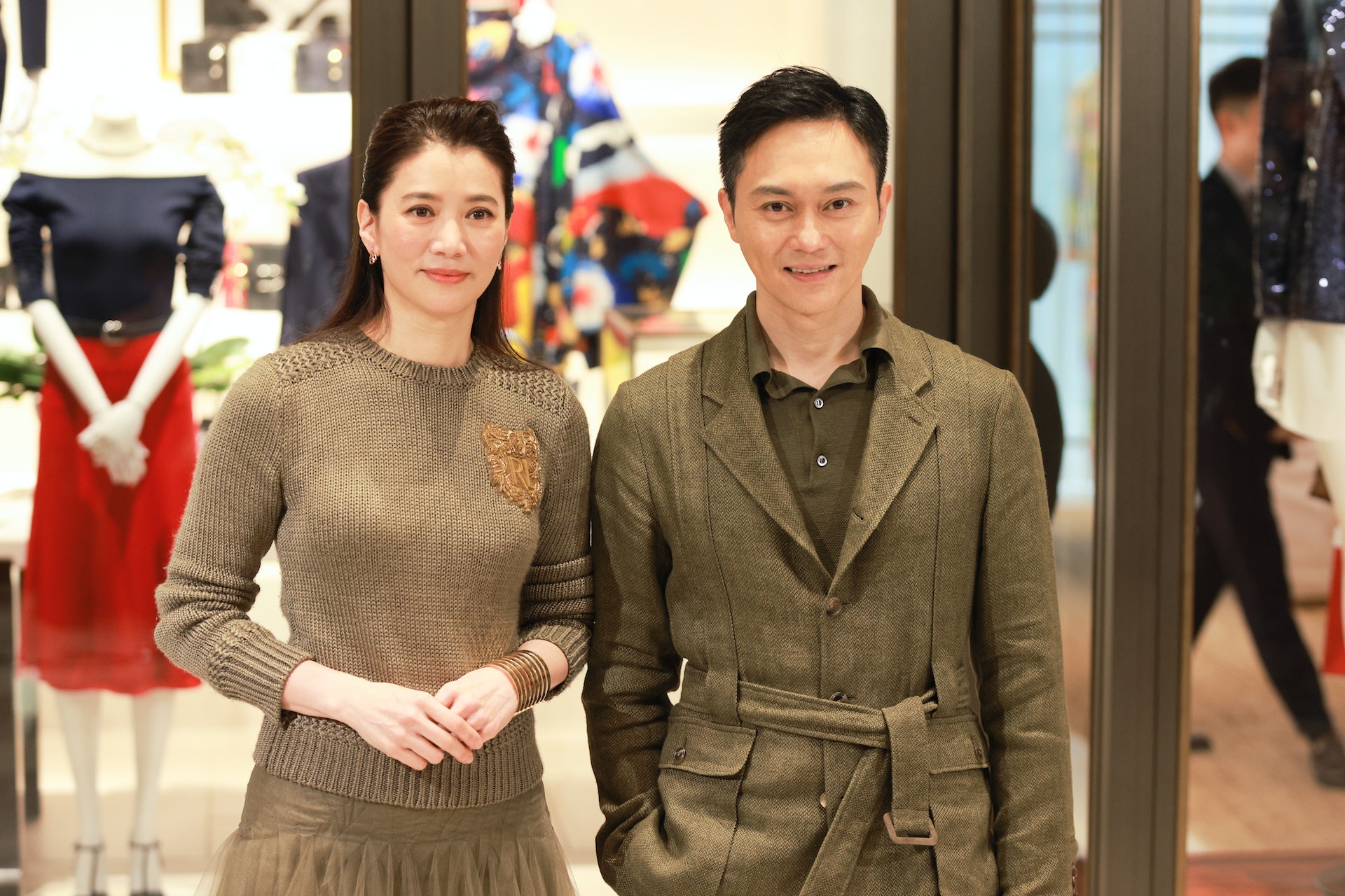 袁詠儀日前同老公張智霖出席品牌活動。