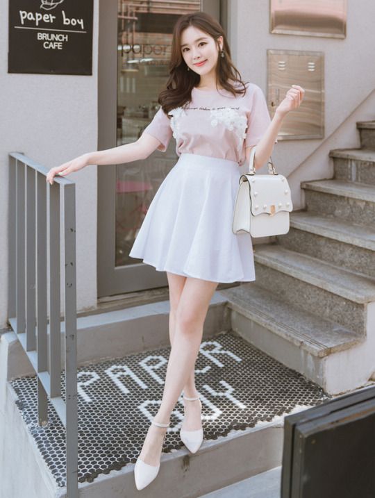 穿上休閒裝出席婚禮會讓人覺得你不重視又不懂禮貌。