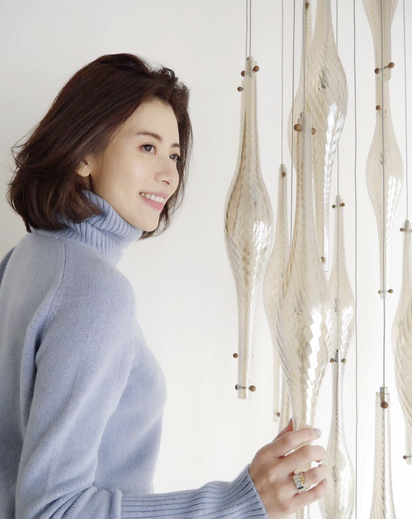 陳霽平精通英語、國語、廣東話、日文及法文五種語言。