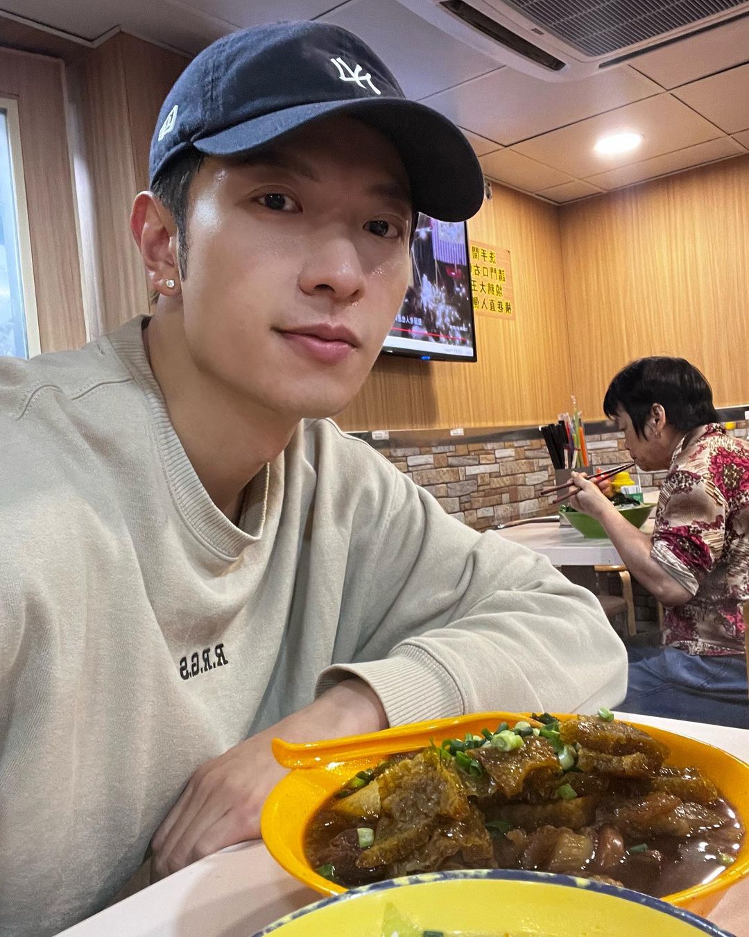 高鈞賢回港發展