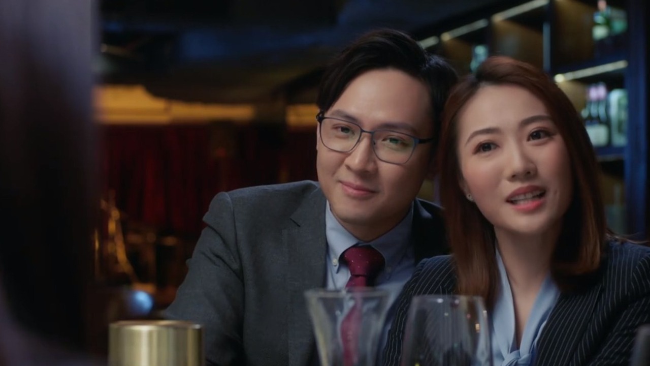 朱滙林自小成績優異,以2A2B的成績考入香港大學法律學院。