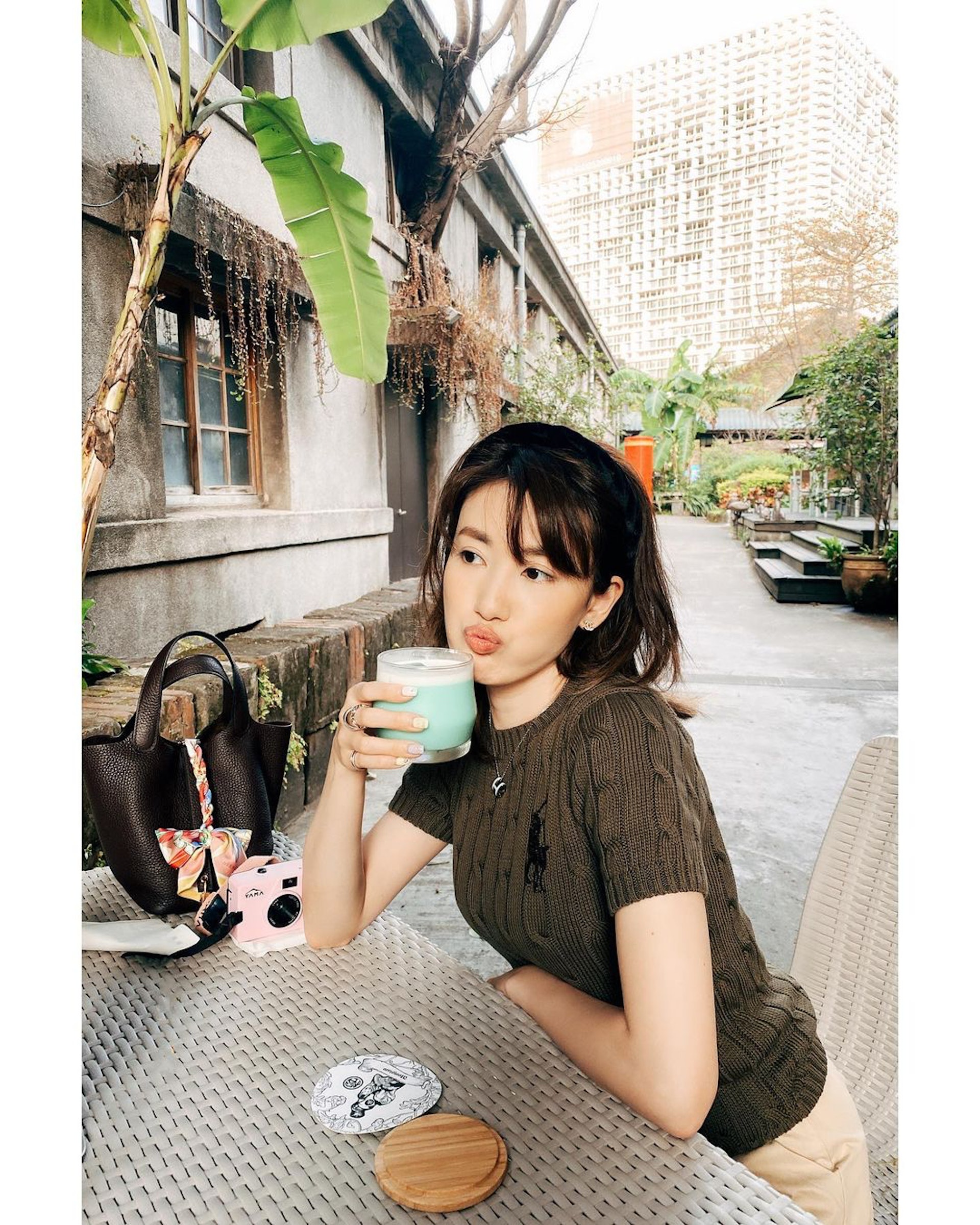 價值約28,200元的黑色Picotin配金扣手袋。