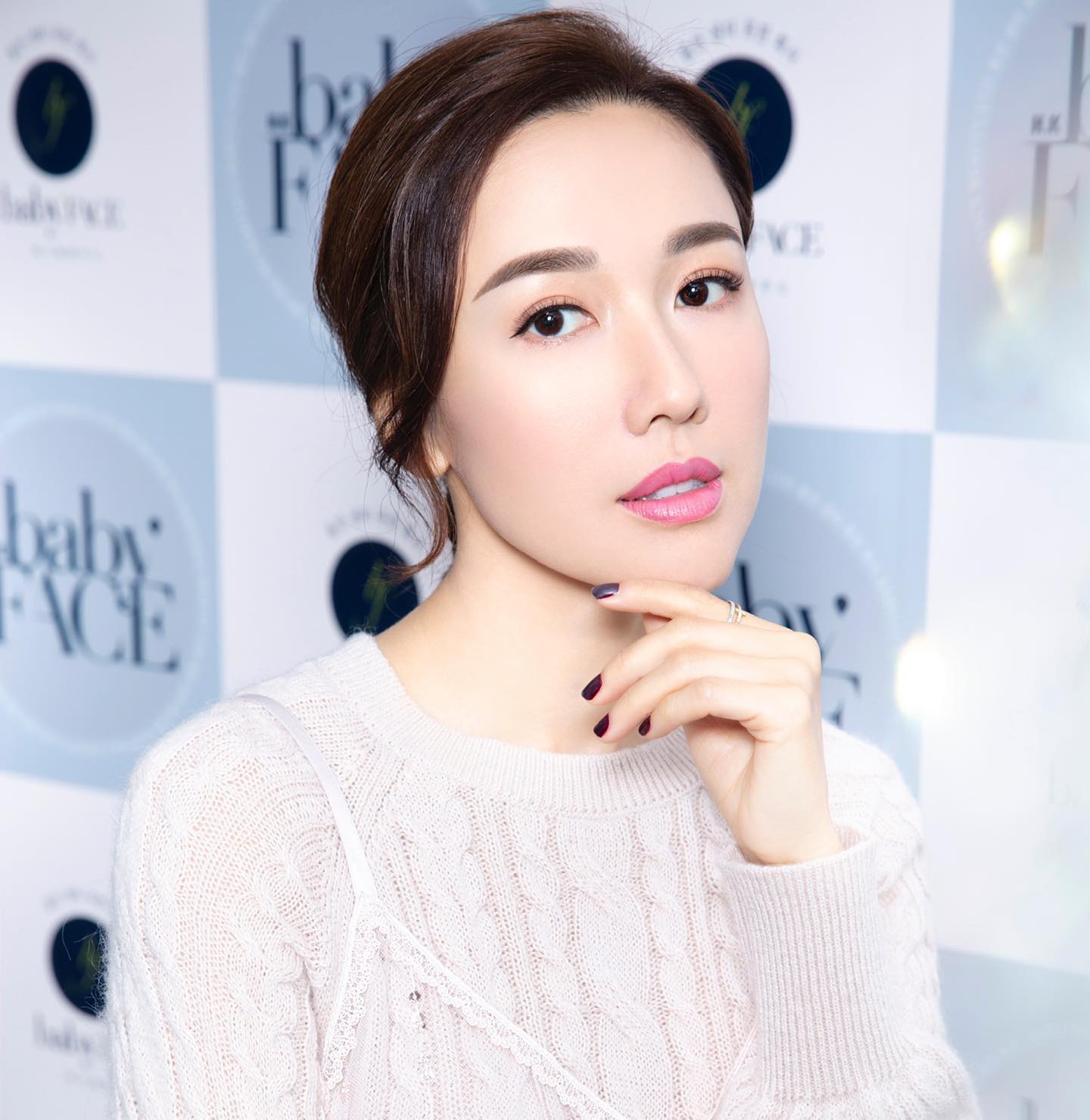 紋眉師的技術和經驗直接關係到紋眉效果。