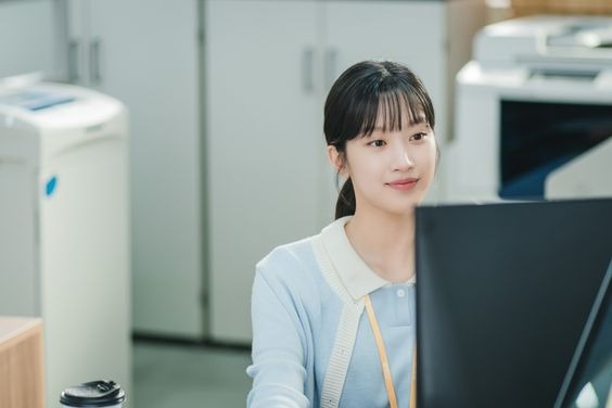 打工仔被underpaid指標：3.人工由入職開始幾乎不變