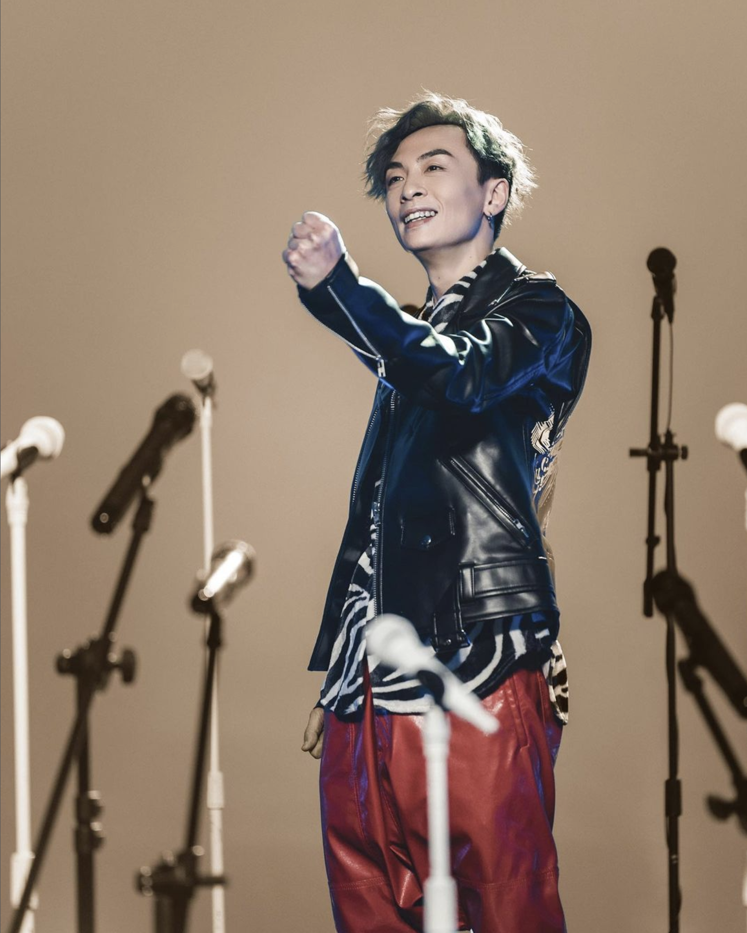 顔志恒由比賽初期開始，一直深受評審之一的肥媽喜愛。