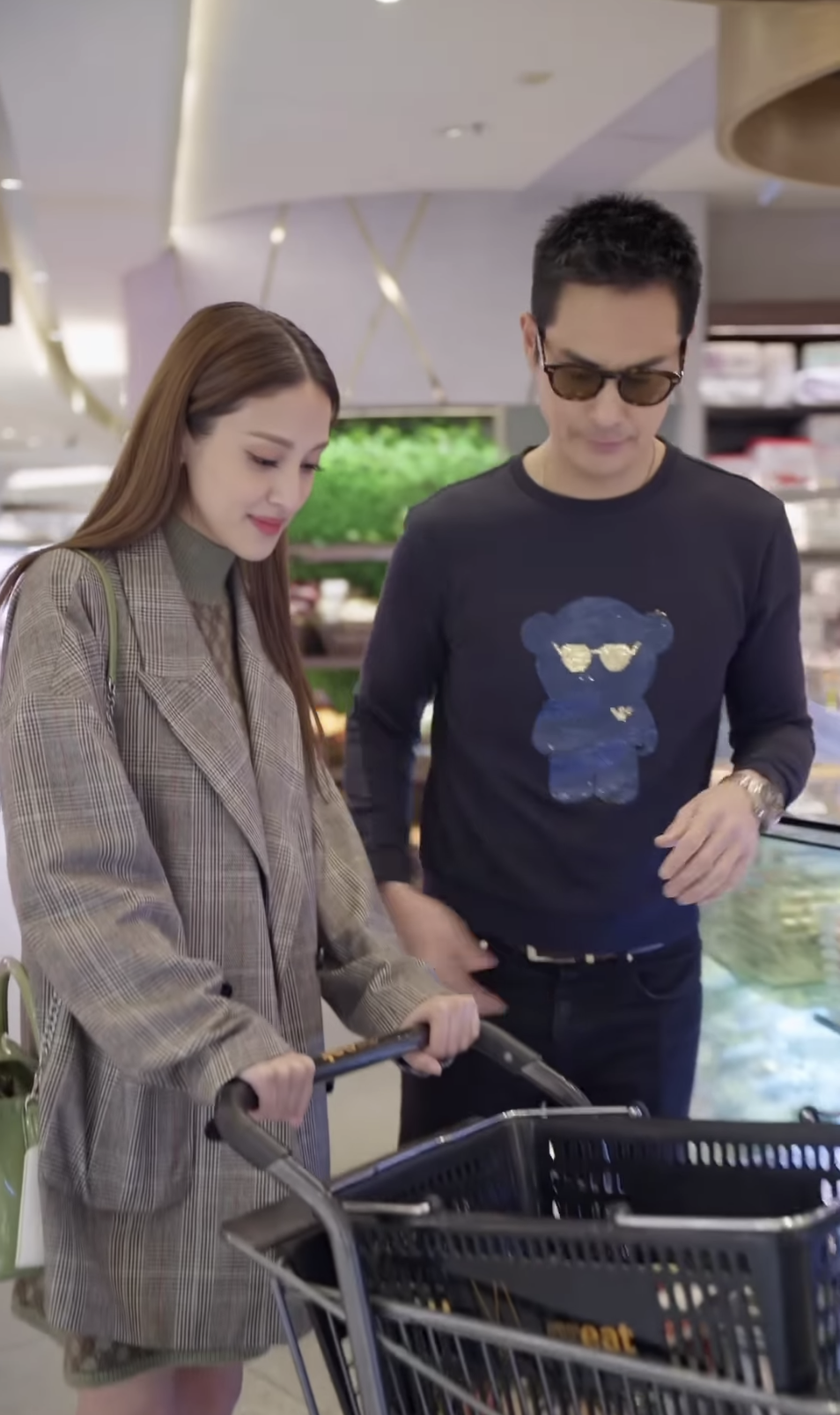 鄭嘉穎和陳凱琳夫妻檔上陣,他們指這類有對手戲的影片已經很久沒有拍。