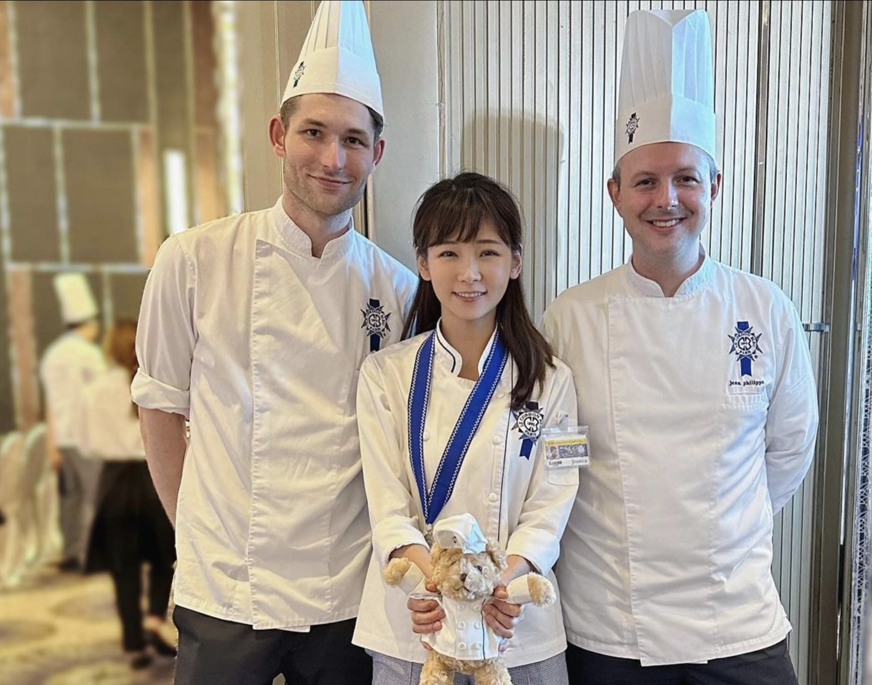 簡淑兒早前在自己的社交平台上分享自己遠赴泰國修讀著名藍帶國際學院的麵包課程