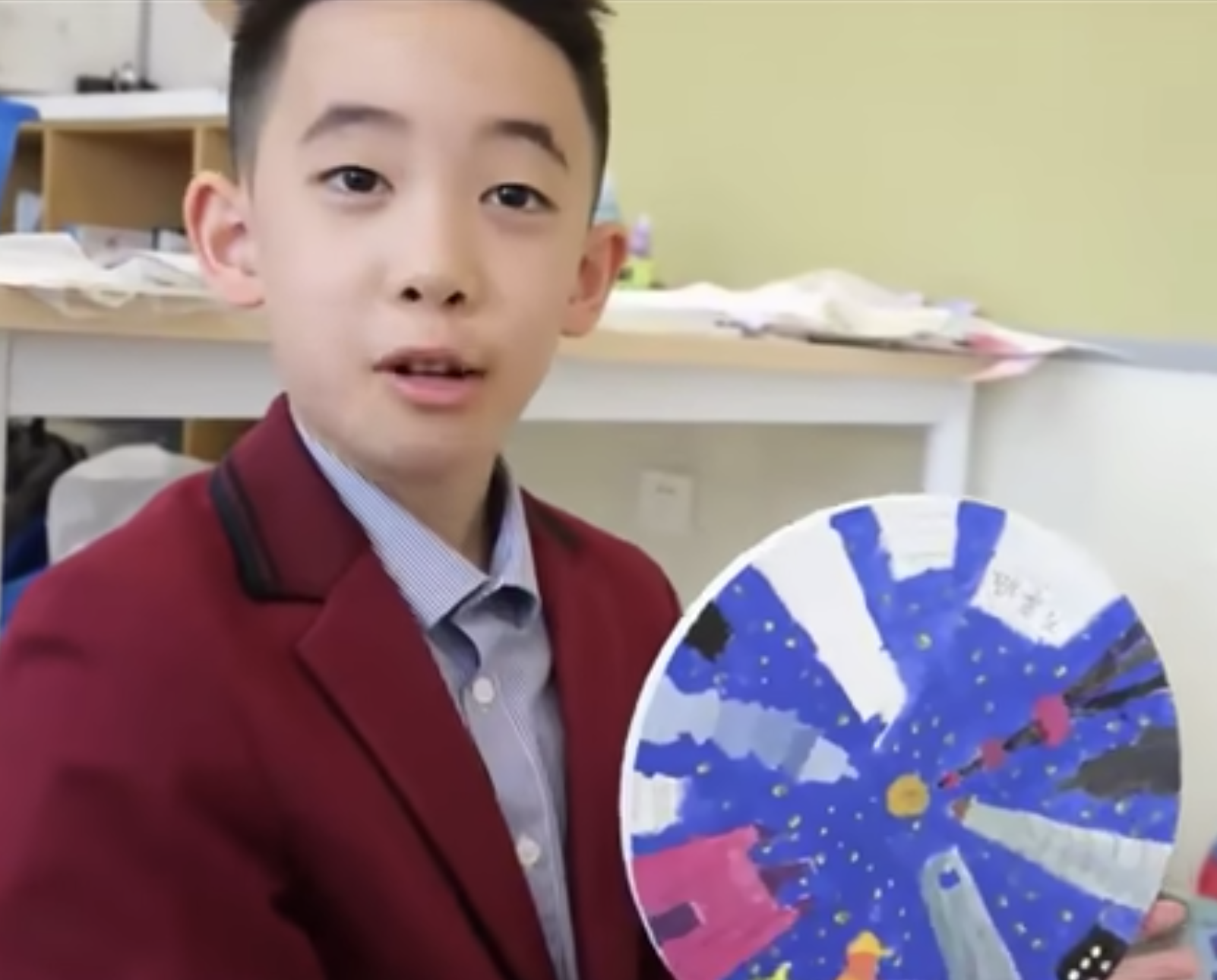 Jasper與王祖藍、鄭希怡、楊千嬅、吳尊的子女成為校友