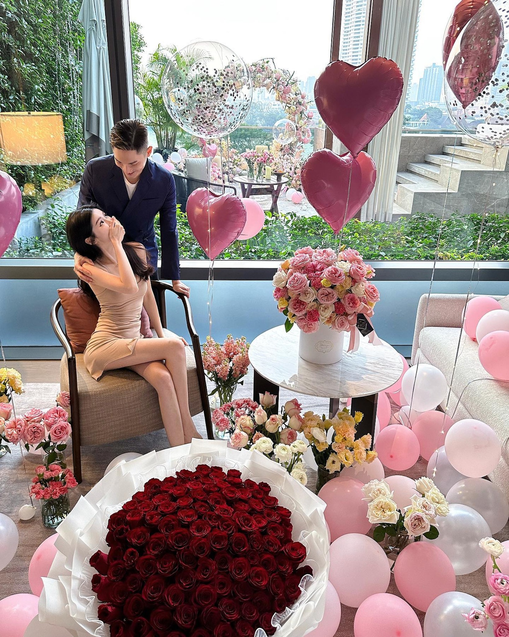 關楚耀向女友求婚成功