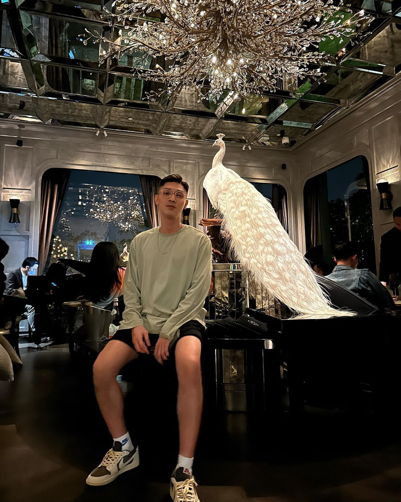 關楚耀現實中對女友非常好