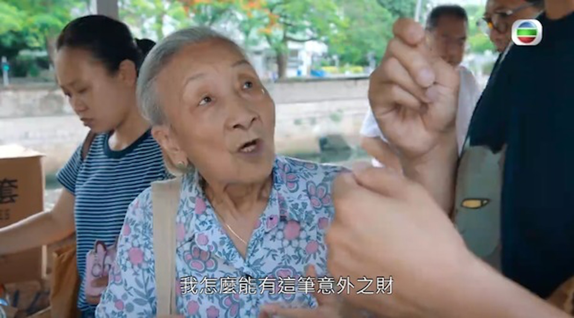 楊依依表示做演員就是要虛心學習