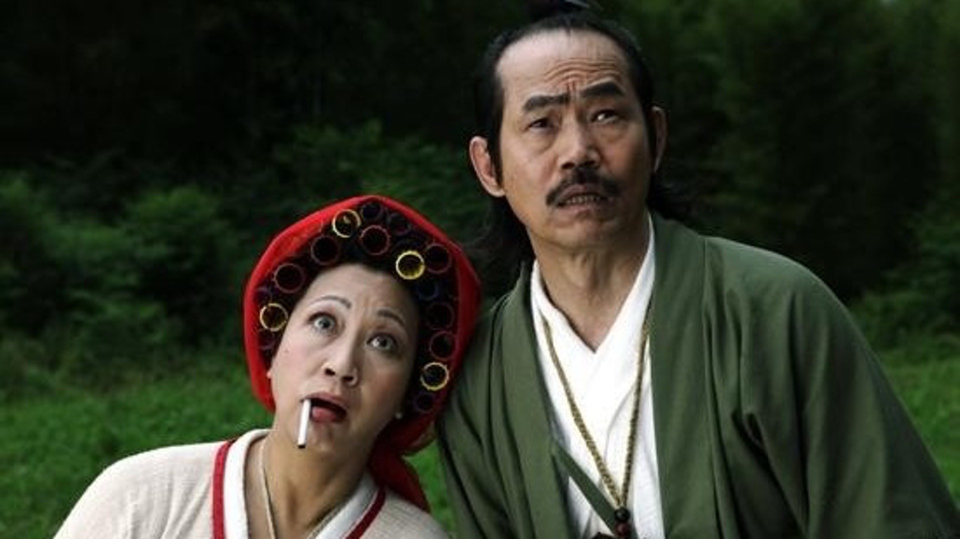 元華與圈外老婆結婚後,育有一子一女,現時與家人定居加拿大。