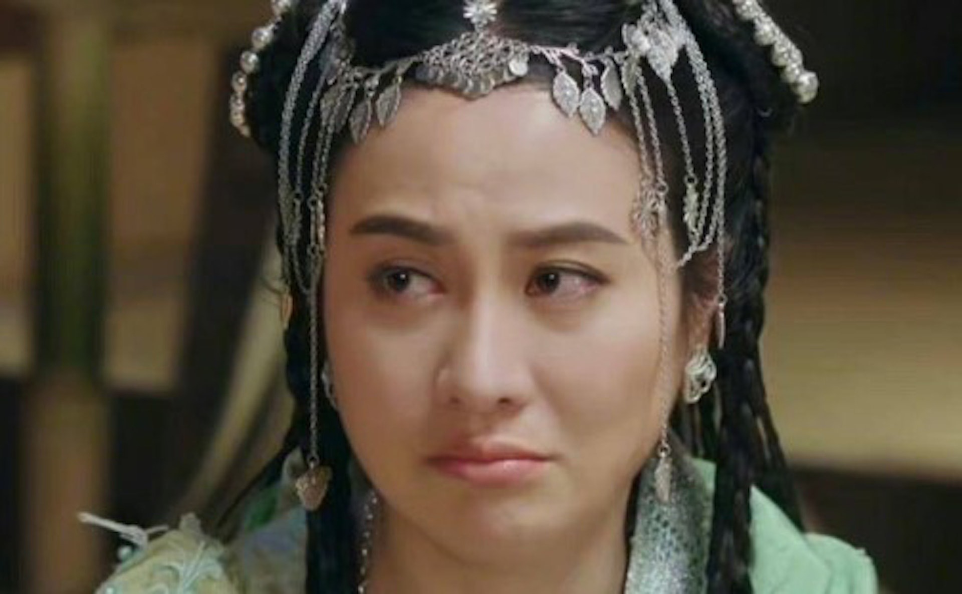 葉璇在劇中不時出現扁嘴、扮可愛的場面。