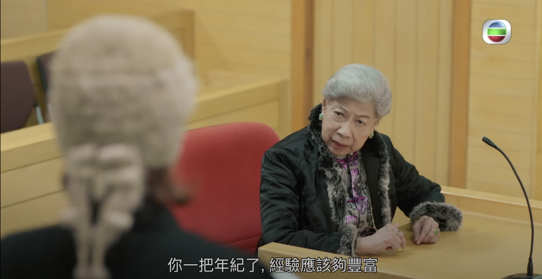 網民更力讚羅蘭姐寶刀未老