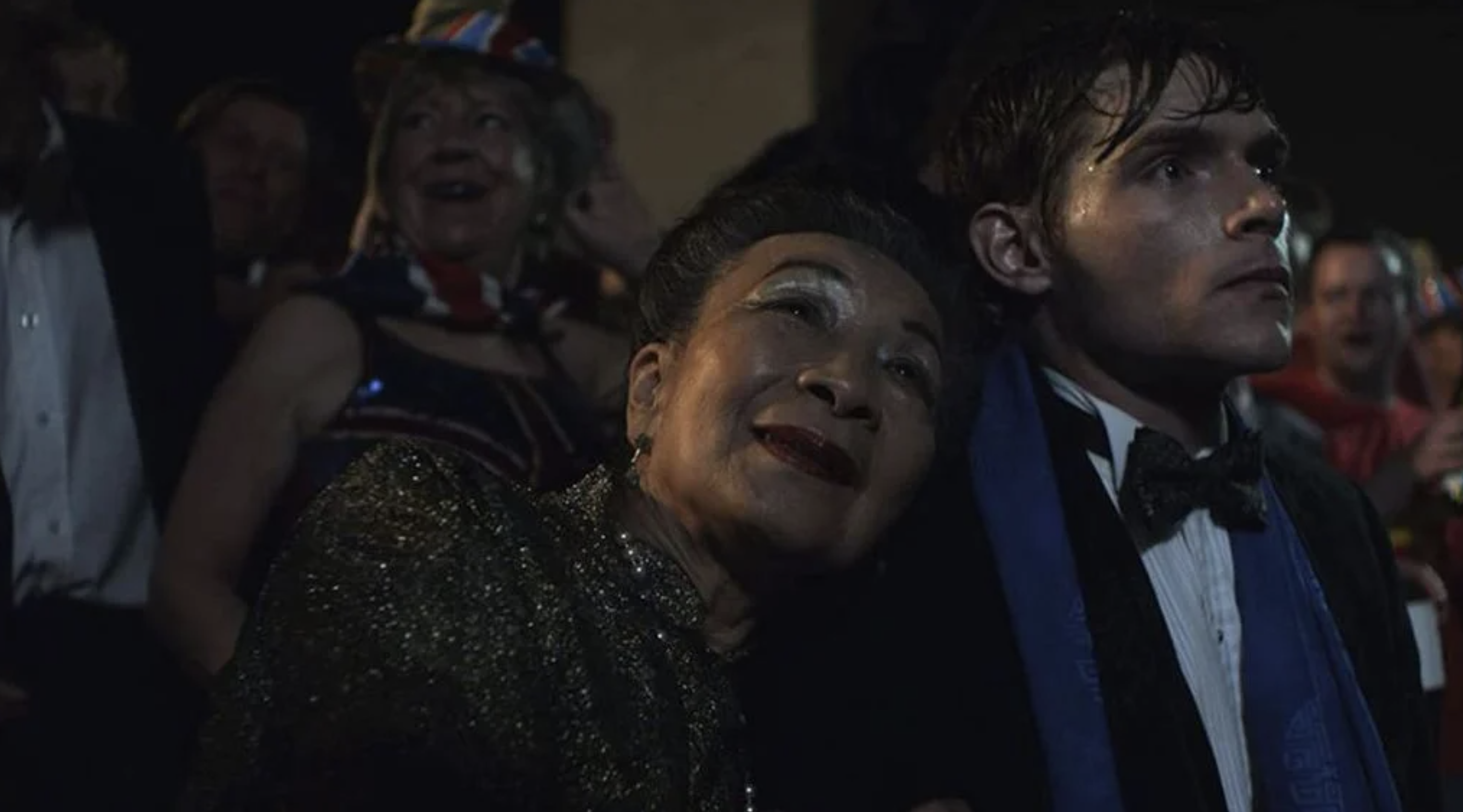 從小受到藝術氛圍薰陶的楊依依年輕時已經喜歡演戲