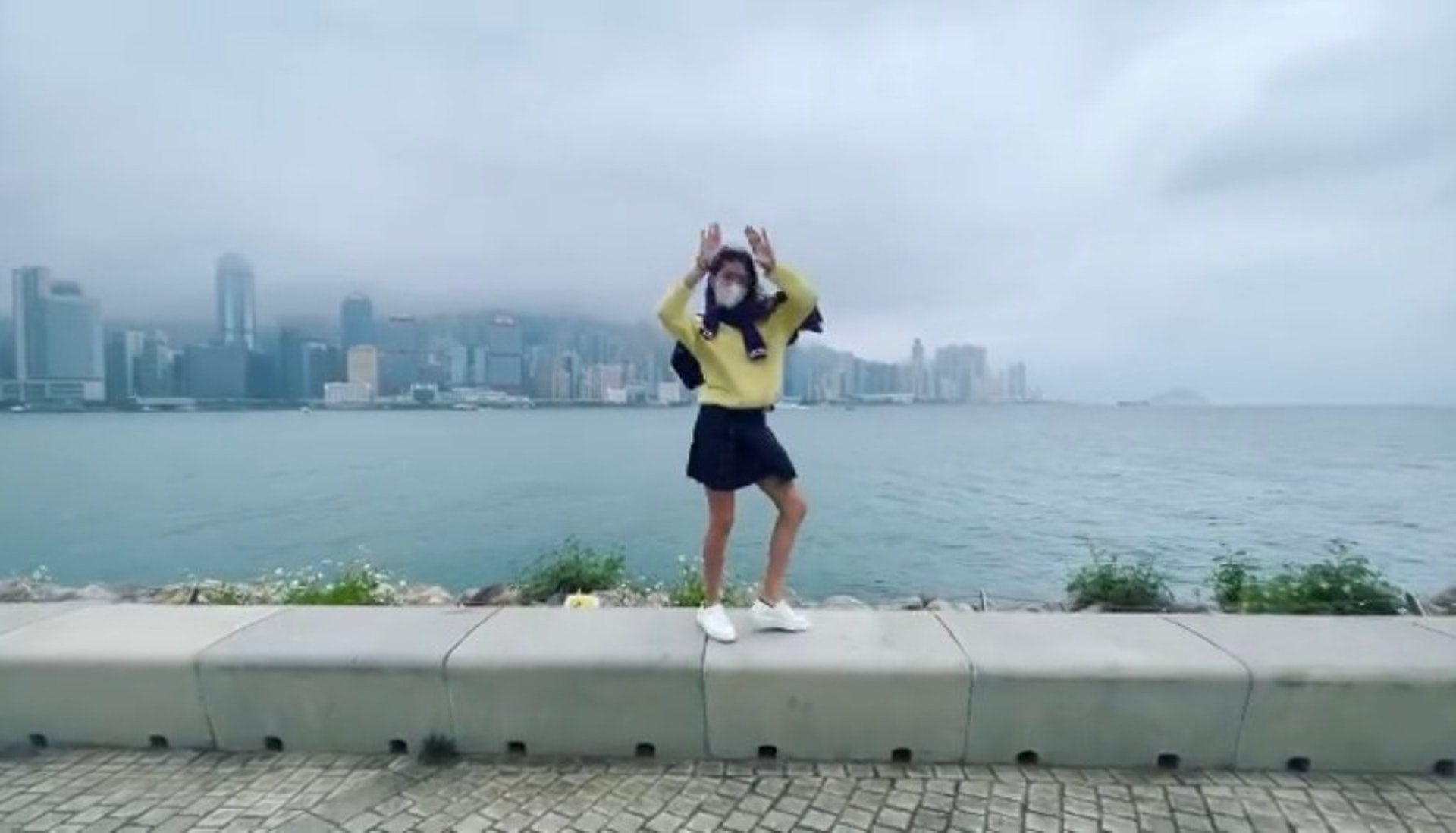 譚耀文去年曾分享過Tamia跳舞的短片,Tamia充滿了跳舞天份。