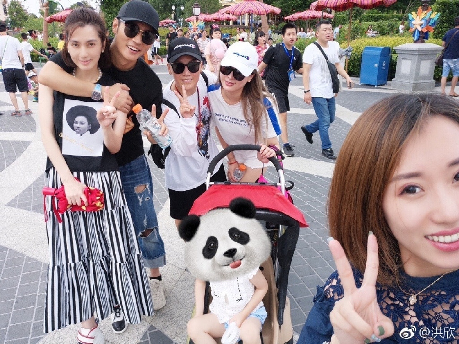 近日畢瀅更主動為洪欣與張丹峰澄清指：「沒離婚！」