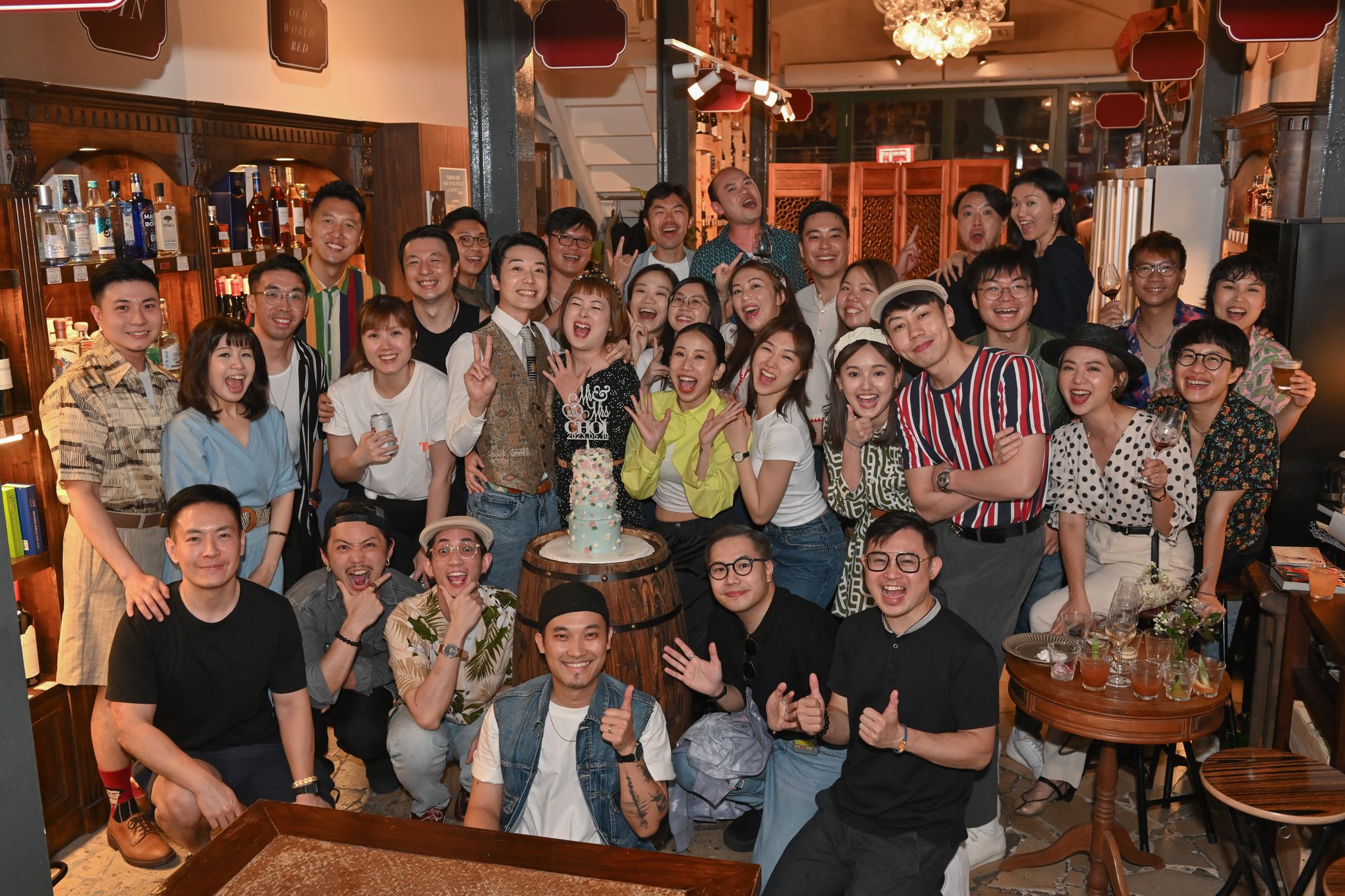 BabyJohn與太太Donut舉辦以懷舊80年代為主題的派對,慶祝人生首個「雙十」