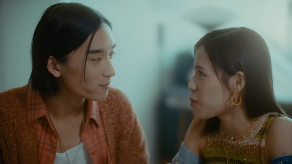 魏念恩與Collar 成員 Winka合作拍攝MV