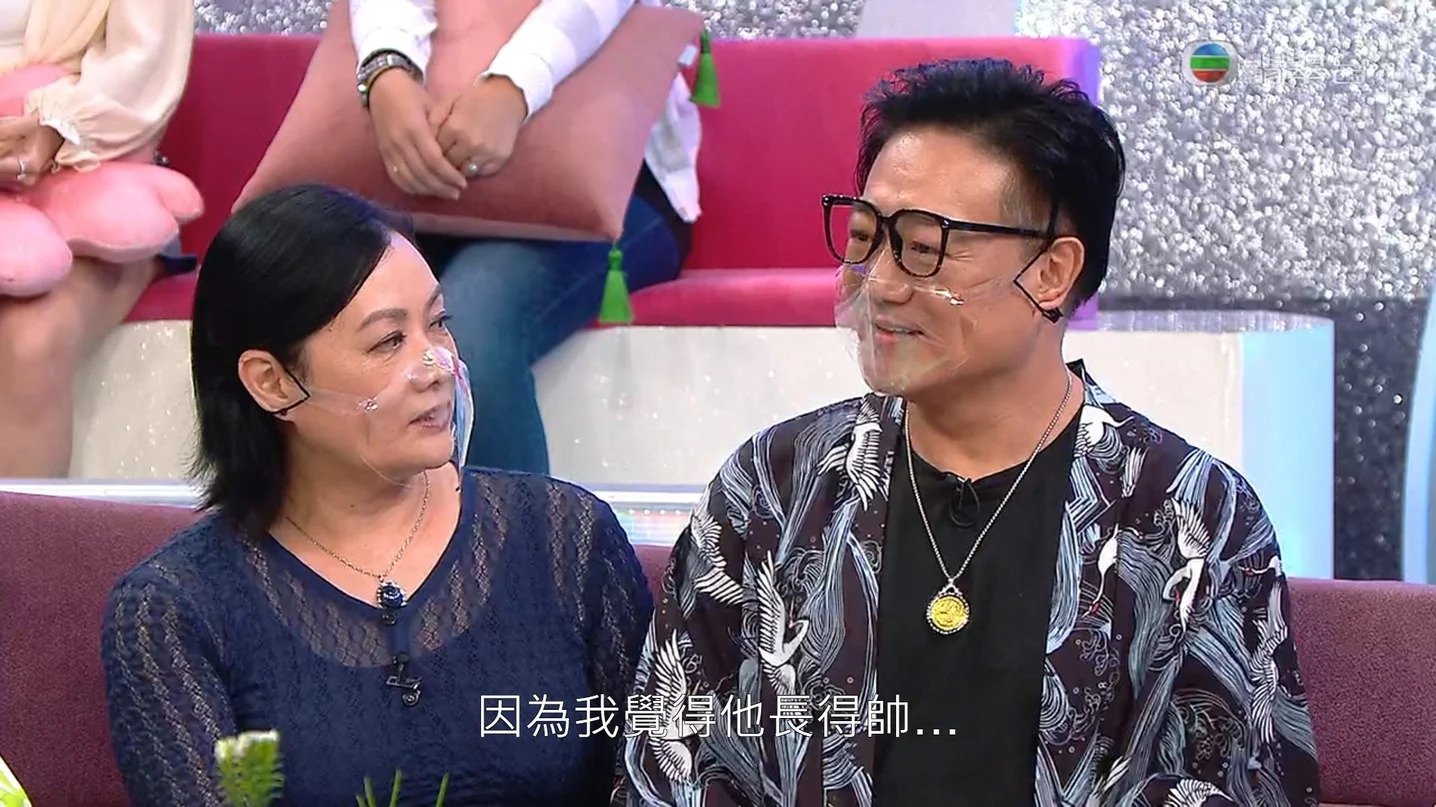 最近有消息傳出魯振順已經同Julie分手。