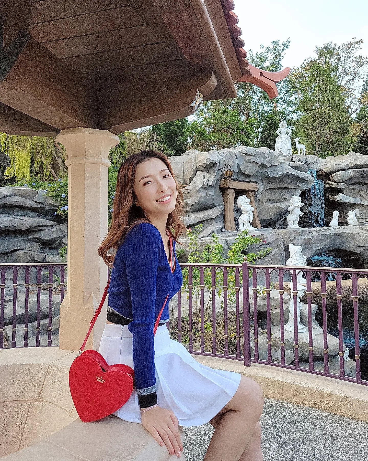 郭嘉文與李澤楷戀情曝光後，便淡出幕前專心做「全職女友」。