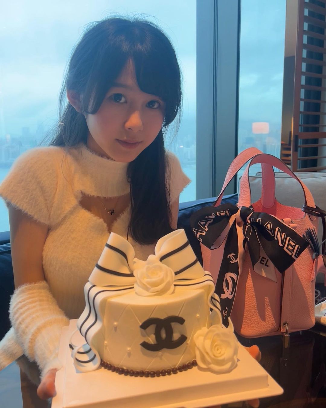 Surine的奢華生日