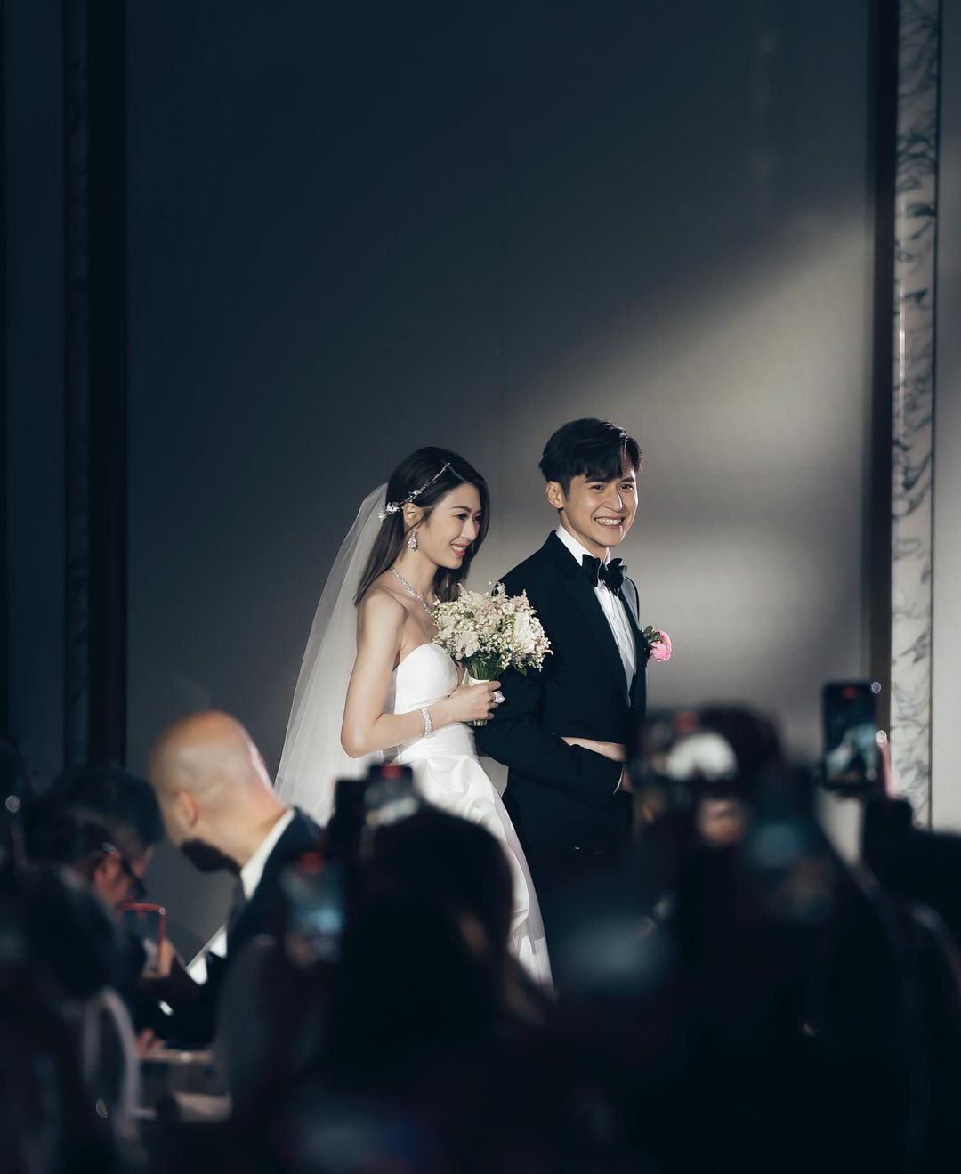 連詩雅側髮髮型超閃