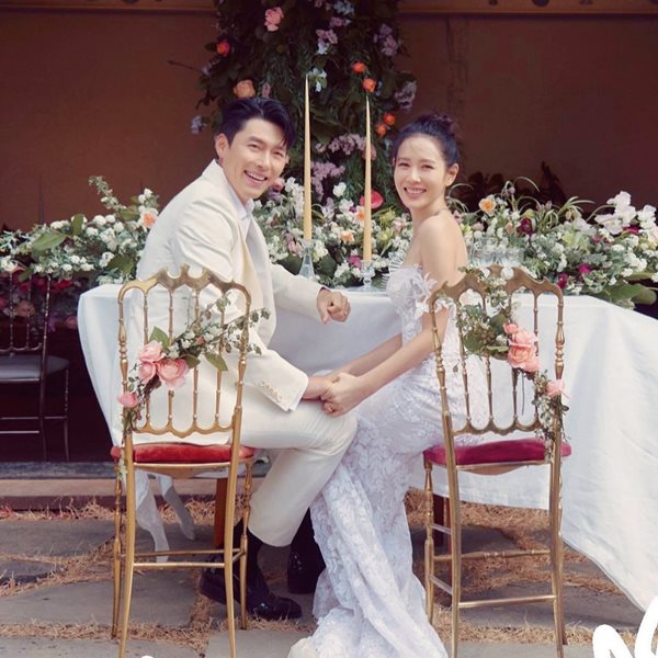 玄彬和孫藝珍結婚照