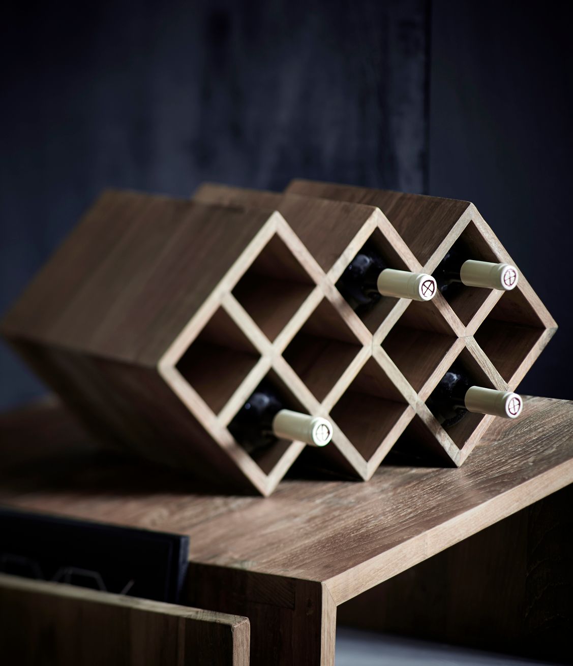 TREE Jati酒架 $1,950