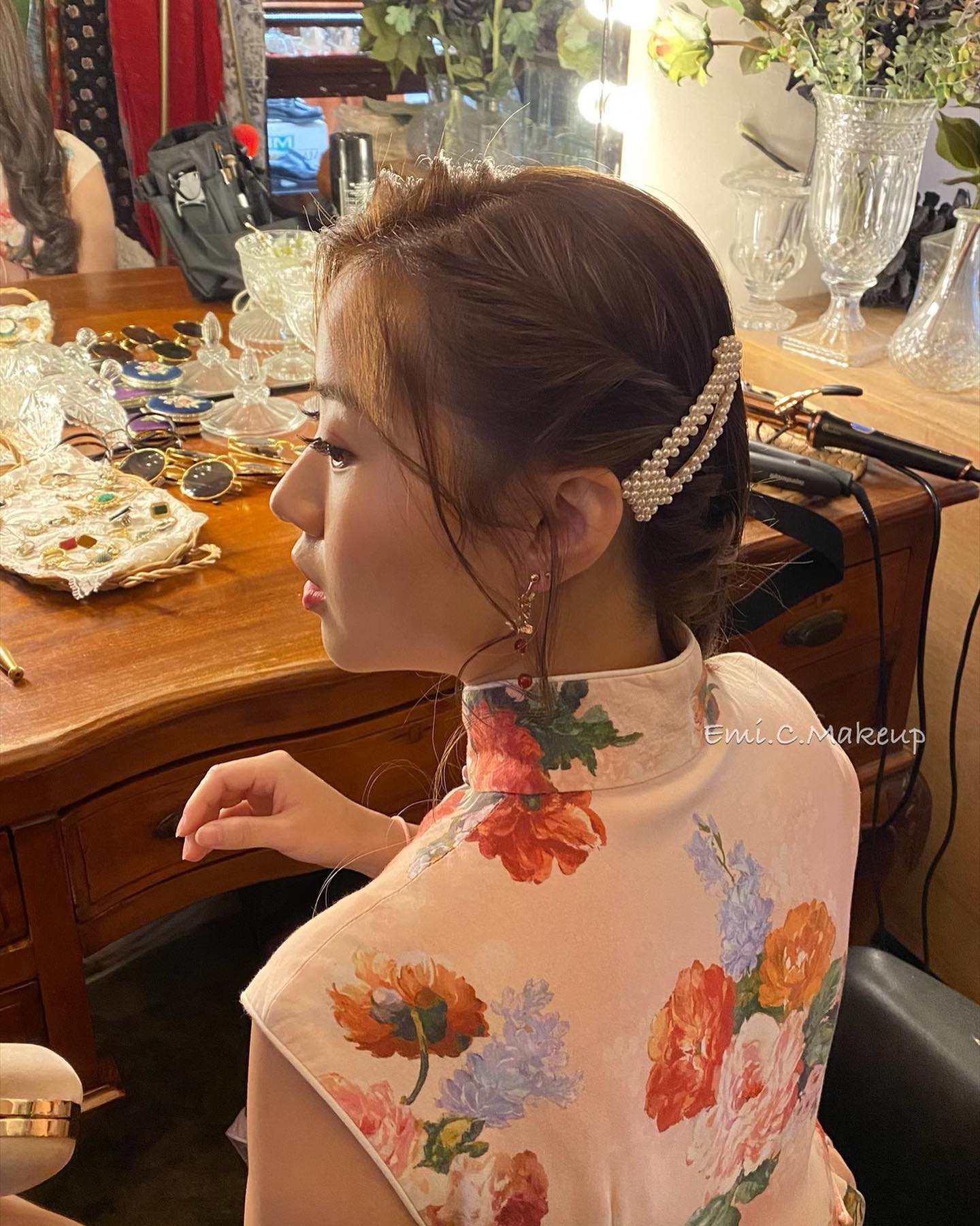 旗袍髮型 x 頭飾