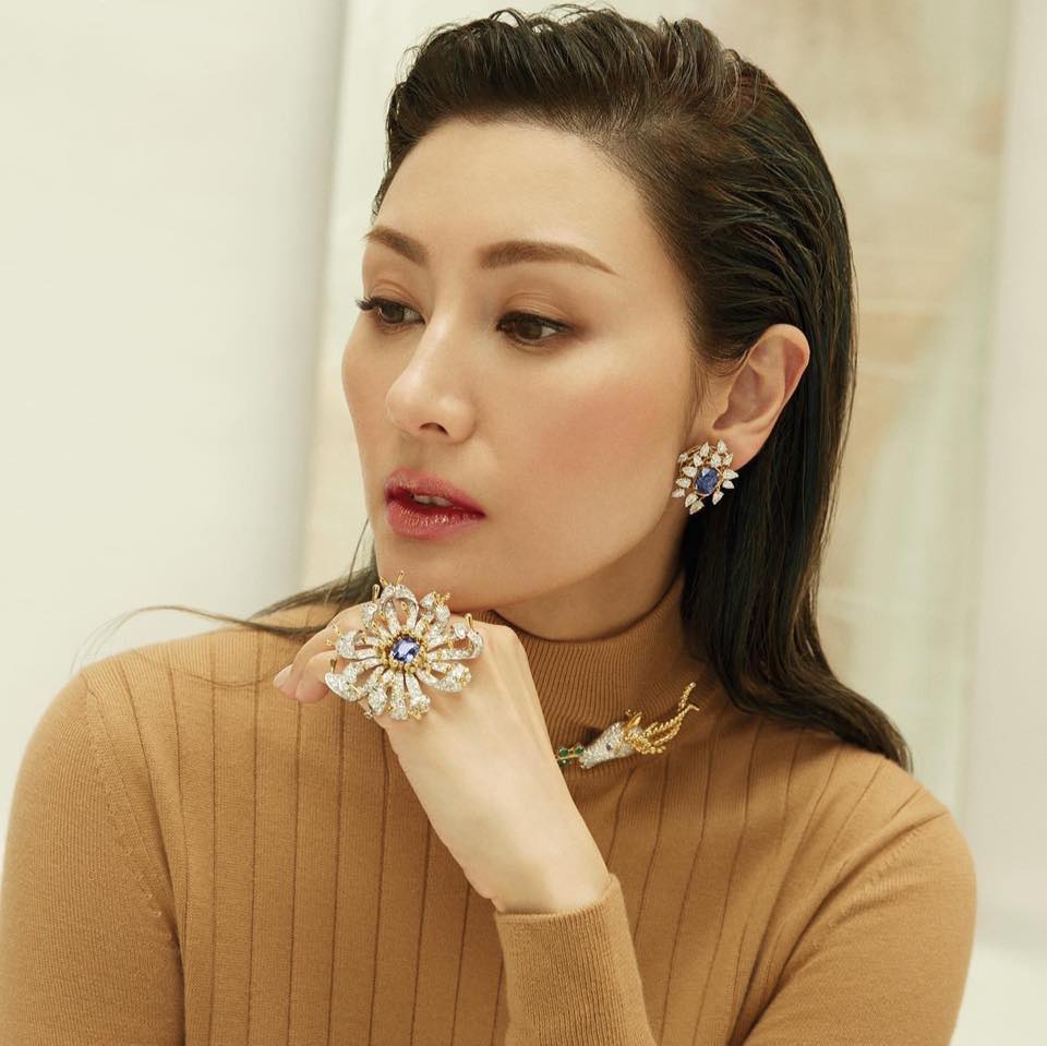 額頭扁平的人性格熱情、樂於助人，會真心對待朋友，身邊的人容易與他們相處。