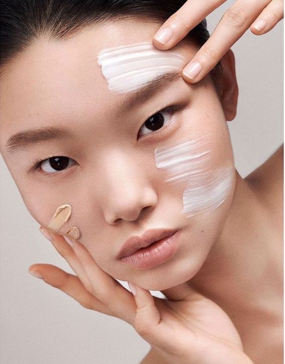 想要妝容無瑕又服貼持妝一整天,妝前乳是關鍵。