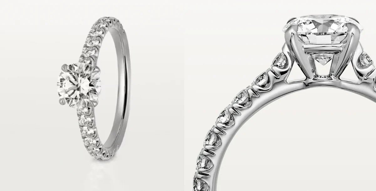 Cartier SOLITAIRE 1895以950/1000鉑金製成,鑲嵌一顆橢圓形切割鑽石,搭配標誌性的四爪鑲嵌來突顯鑽石的光芒。