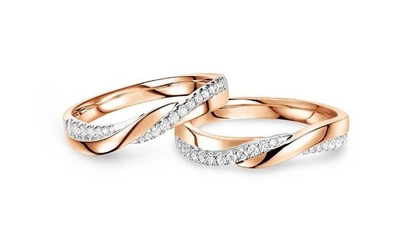 六福珠寶 婚嫁系列"編織愛"18K金鑽石情侶對戒:WD30583(M/F)