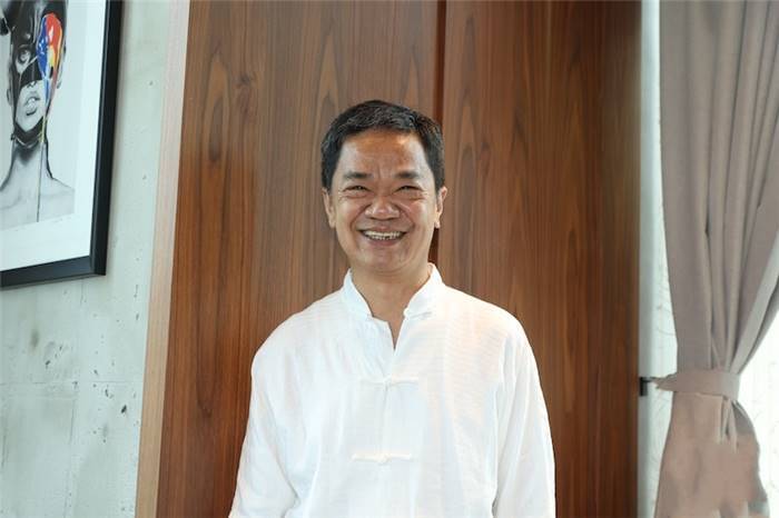 有生意頭腦傳賺多過拍戲。