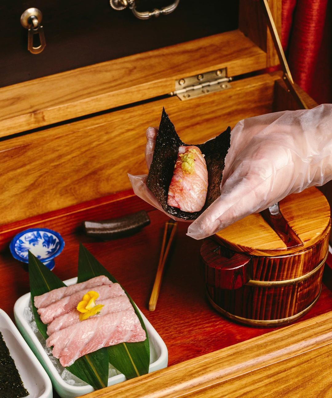 𝗣𝗔𝗭𝗭𝗜 𝗜𝗦𝗦𝗛𝗢𝗞𝗘𝗡𝗠𝗘𝗜有日式食材。