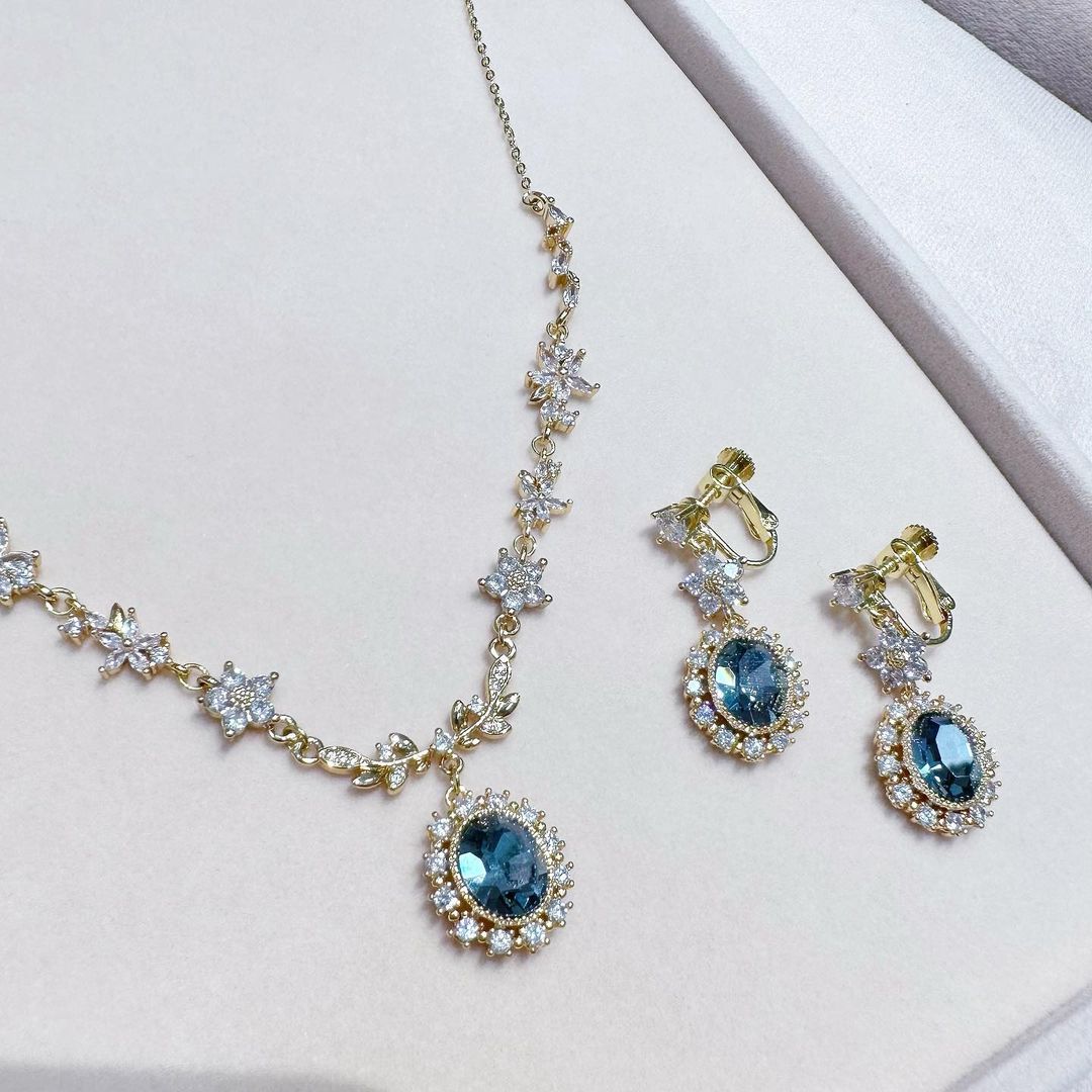 Son Nyeo主打小資、輕復古華麗風的婚嫁飾物