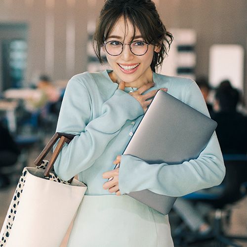 「傻妹型」同事：看起來傻的人，才是最聰明的人