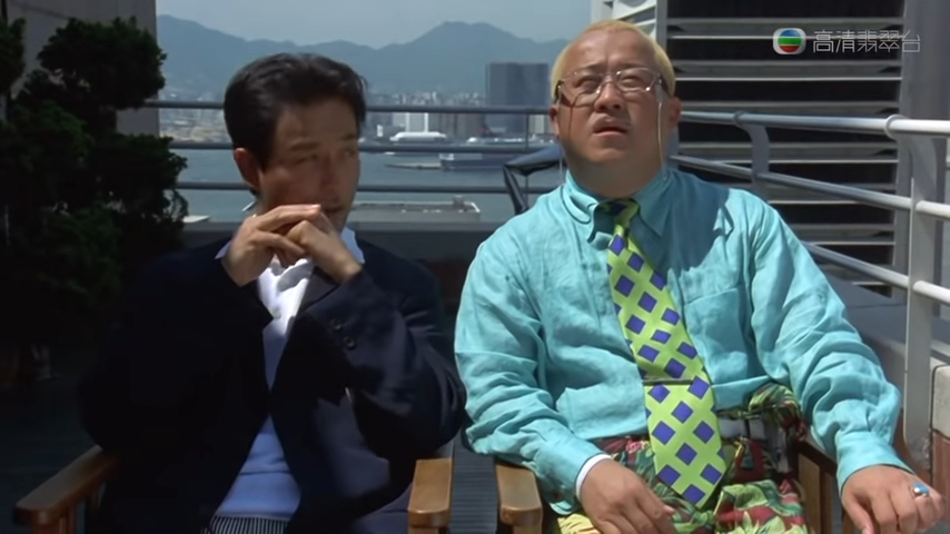 就連張國榮都忍不住說：「把聲『拆』都咁都想做歌手，有冇搞錯？」