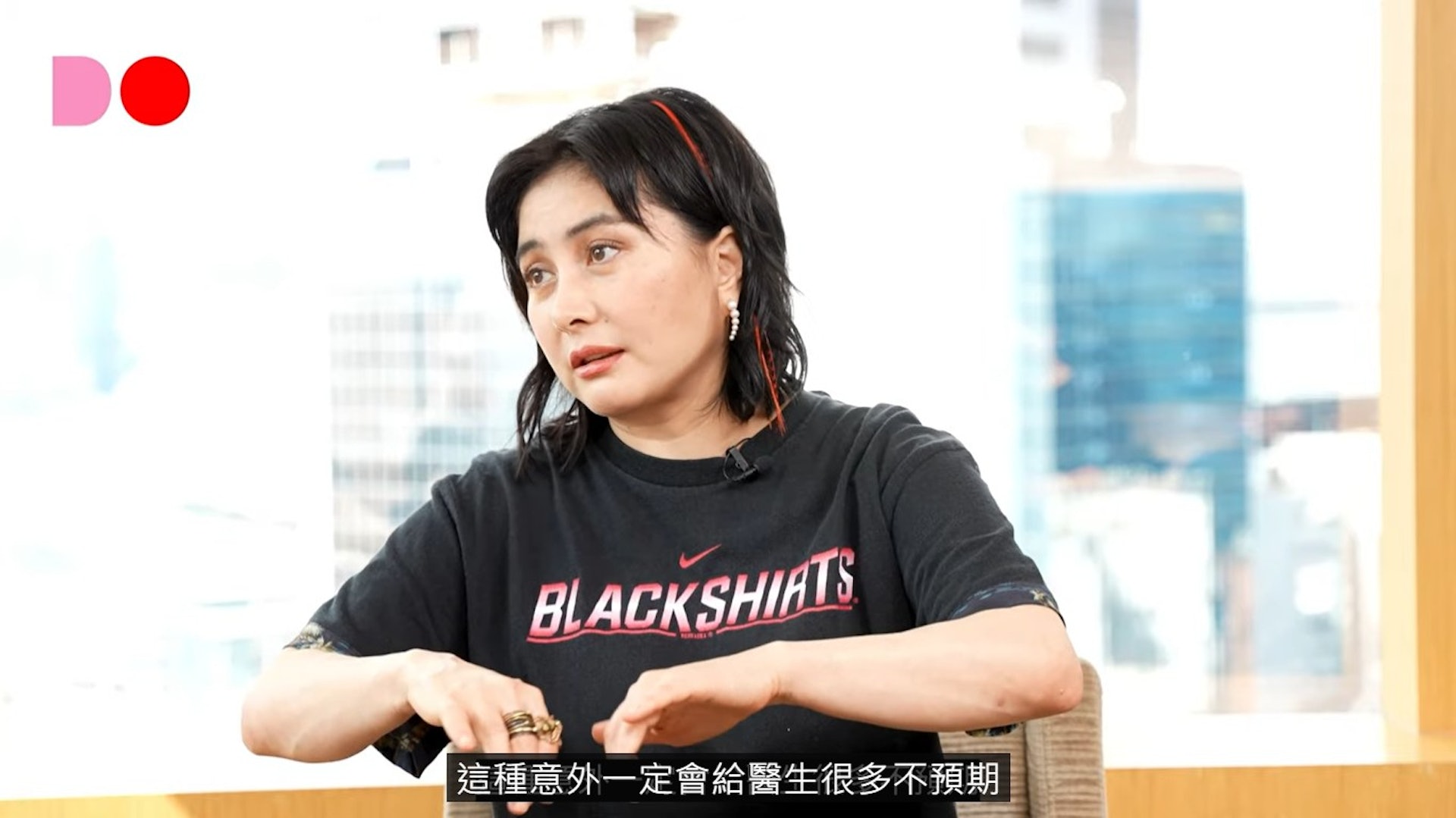 何超儀首談老公陳子聰於2016年時並非外界所傳的患有癌症,而是肝硬化,同期又患直腸炎。