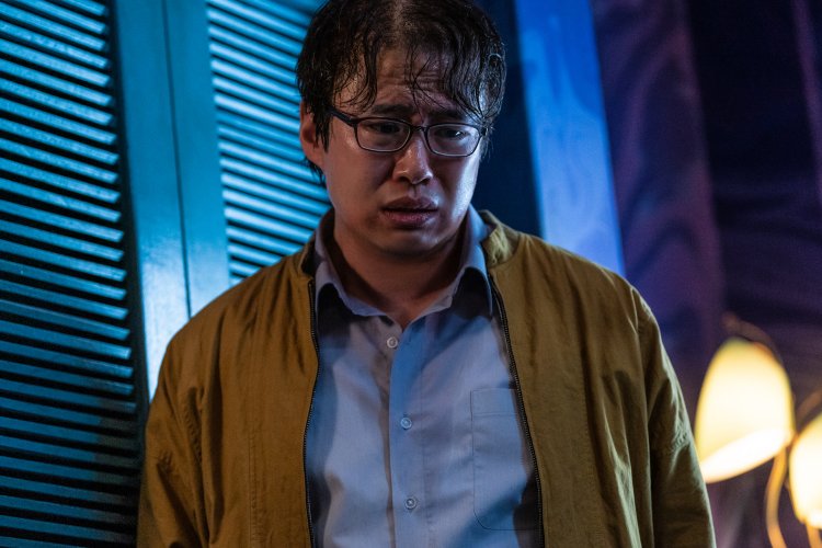 朱悟南(安宰弘 飾)一直都暗戀同事「金貌美」