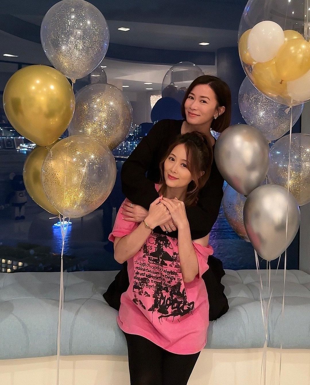 佘詩曼一拍完《家族榮耀之繼承者》就立即回港為好姊妹姚樂怡慶祝50歲生日。