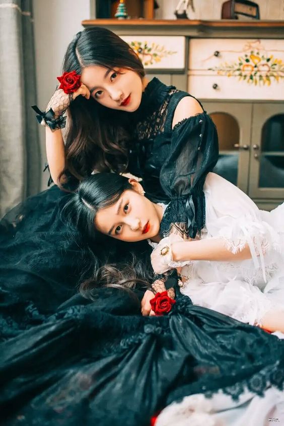 友情，不需要對方一直陪在身邊，但在我需要的時候，你會出現，並說：「我一直在」。