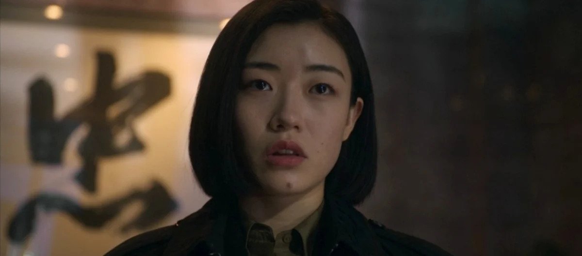 申惠媛(沈達琪 飾)突然登場,還從被霸凌學生搖身一變安企部大佬。