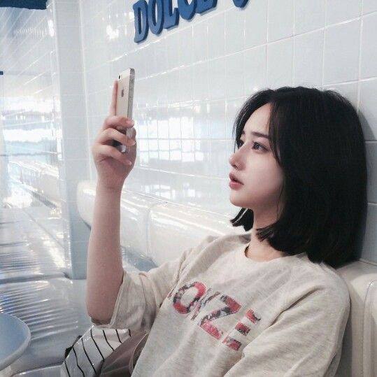 有自信的女生不會查看對方的手機來獲得安全感。