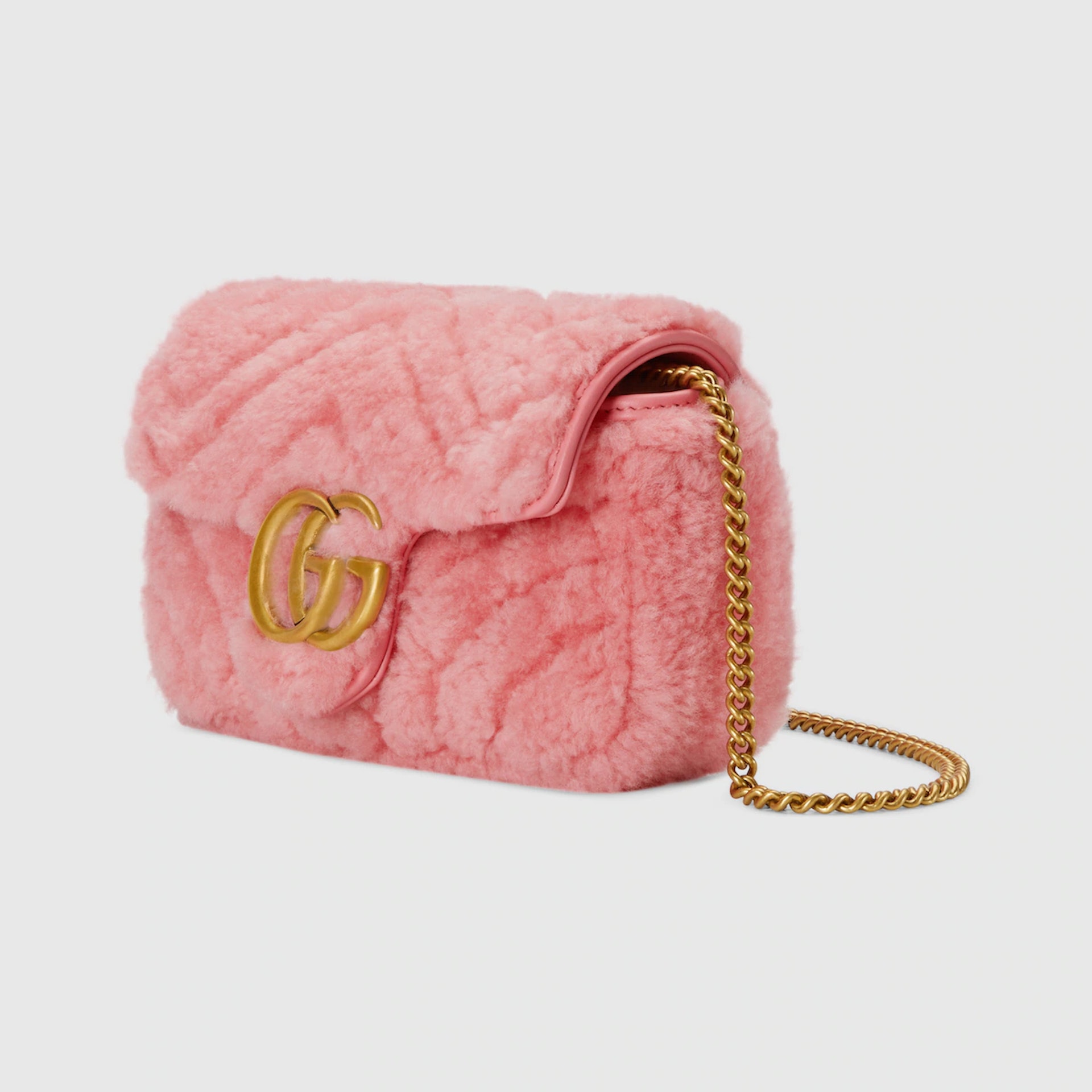 Gucci GG Marmont Super Mini Bag 粉紅色款 US$1,950(約HK$15,247)