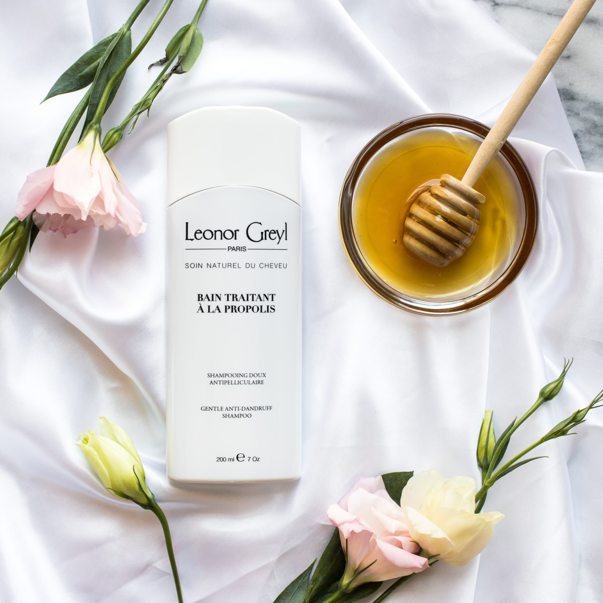 Leonor Greyl 蜂膠精華洗髮露 $360/200ml