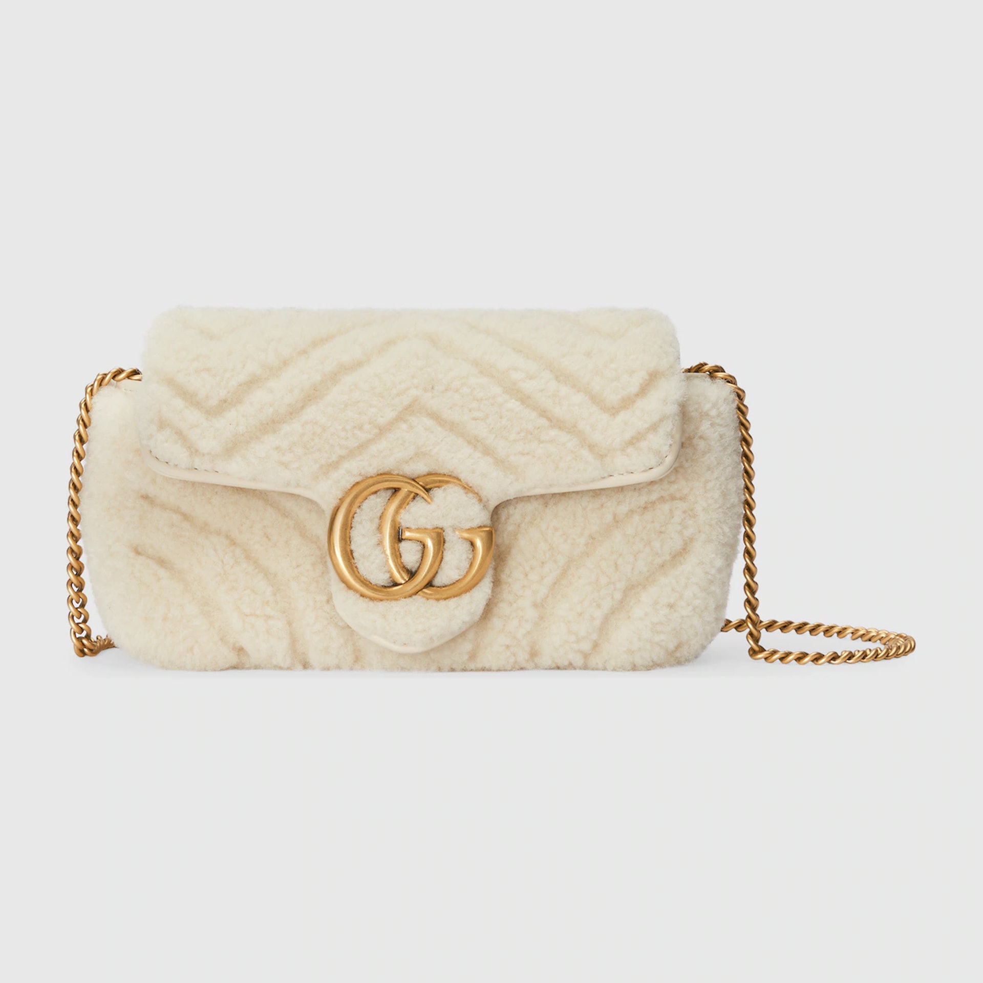 Gucci GG Marmont Super Mini Bag 白色款 US$1,950(約HK$15,247)