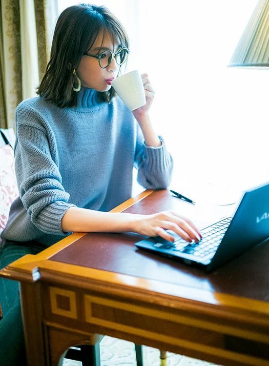 找一份兼職，以賺取額外收入。